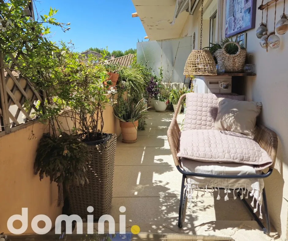 Belle appartement de 77 m² avec balcon à Lunel, proche centre-ville, idéal pour investissement ou résidence principale 