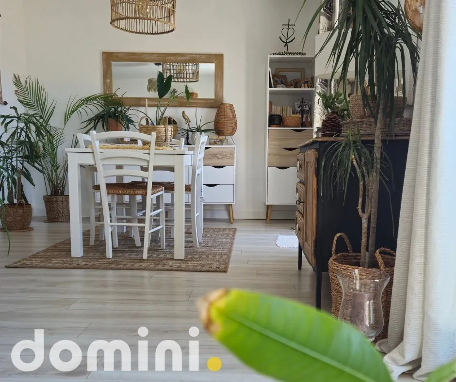 Belle appartement de 77 m² avec balcon à Lunel, proche centre-ville, idéal pour investissement ou résidence principale 