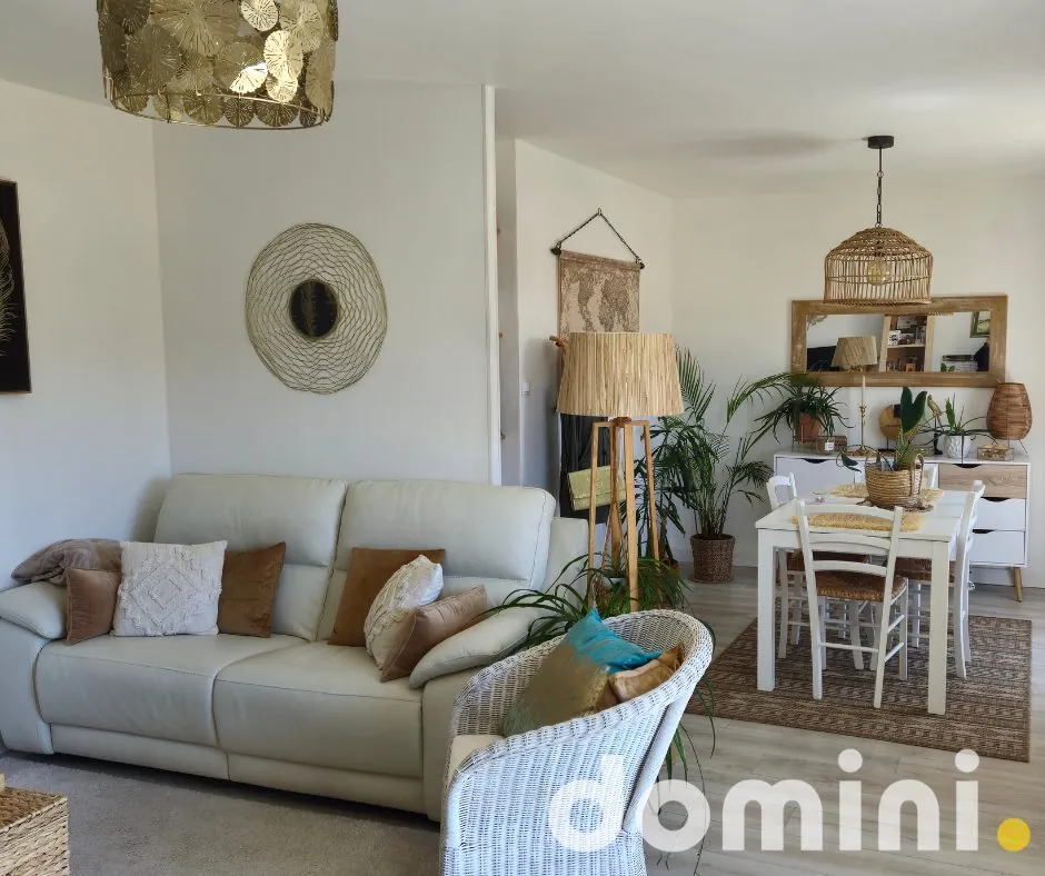 Belle appartement de 77 m² avec balcon à Lunel, proche centre-ville, idéal pour investissement ou résidence principale 
