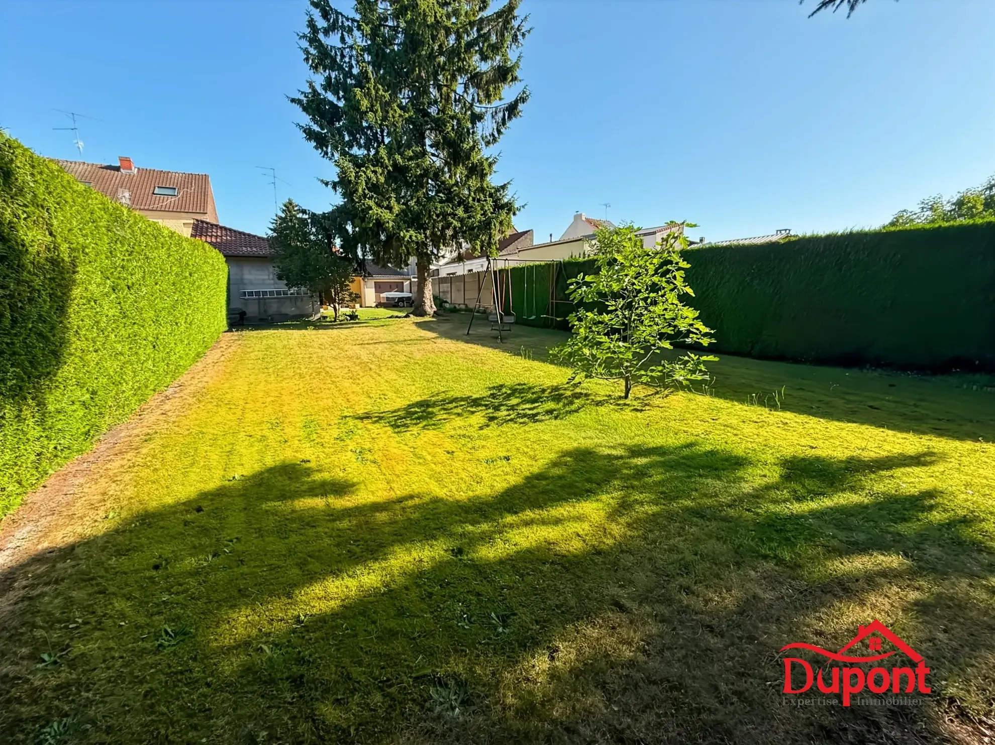 Maison de plain-pied avec grand jardin près de Valenciennes à vendre 