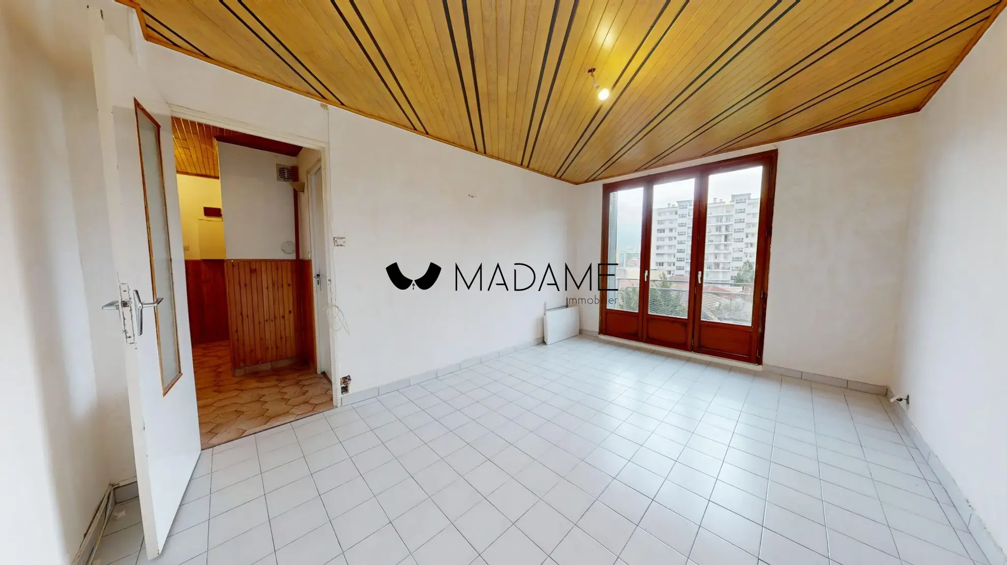 Appartement T3 avec Vue sur la Bastille à Saint-Martin-d'Hères - Dernier Étage à Renovant 