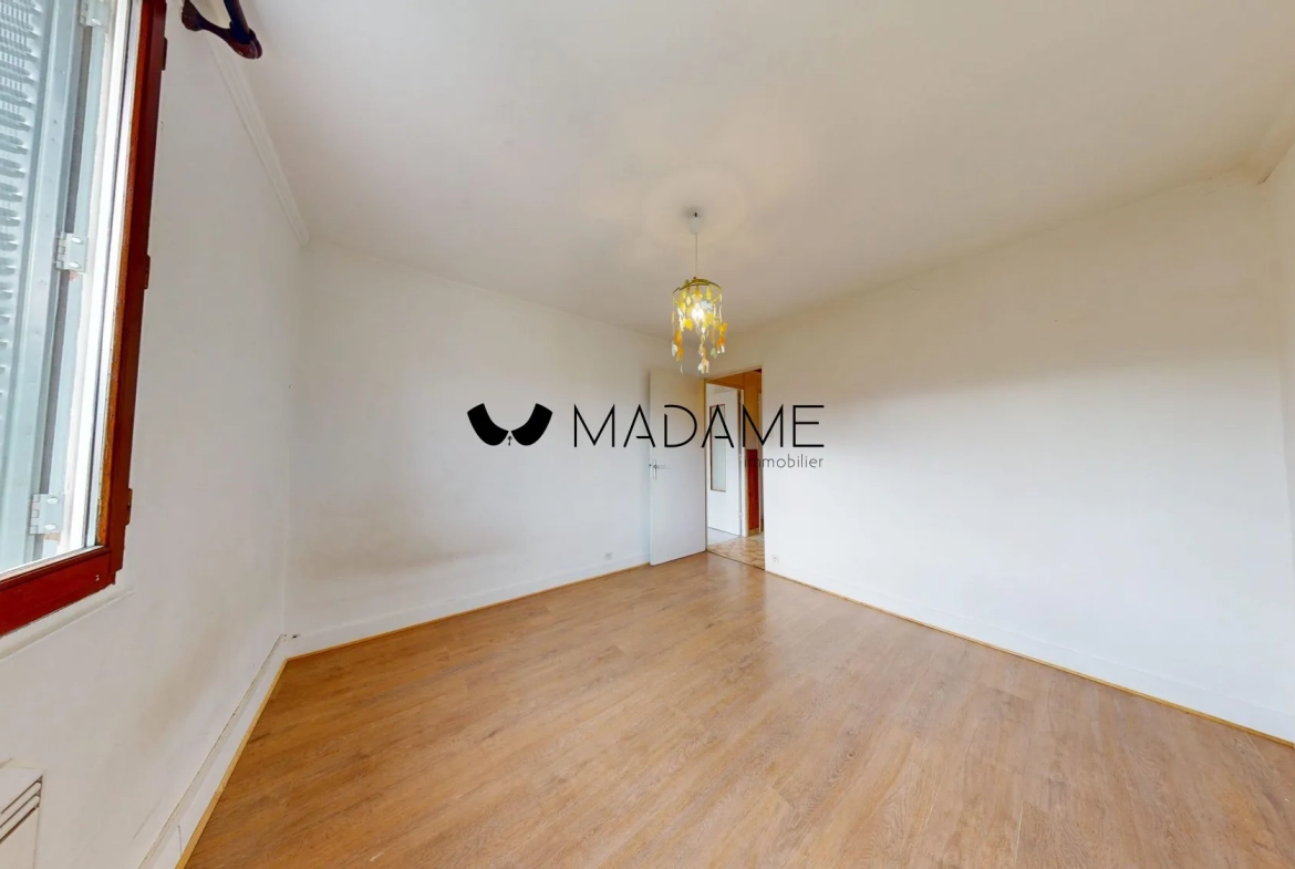 Appartement T3 avec Vue sur la Bastille à Saint-Martin-d'Hères - Dernier Étage à Renovant 