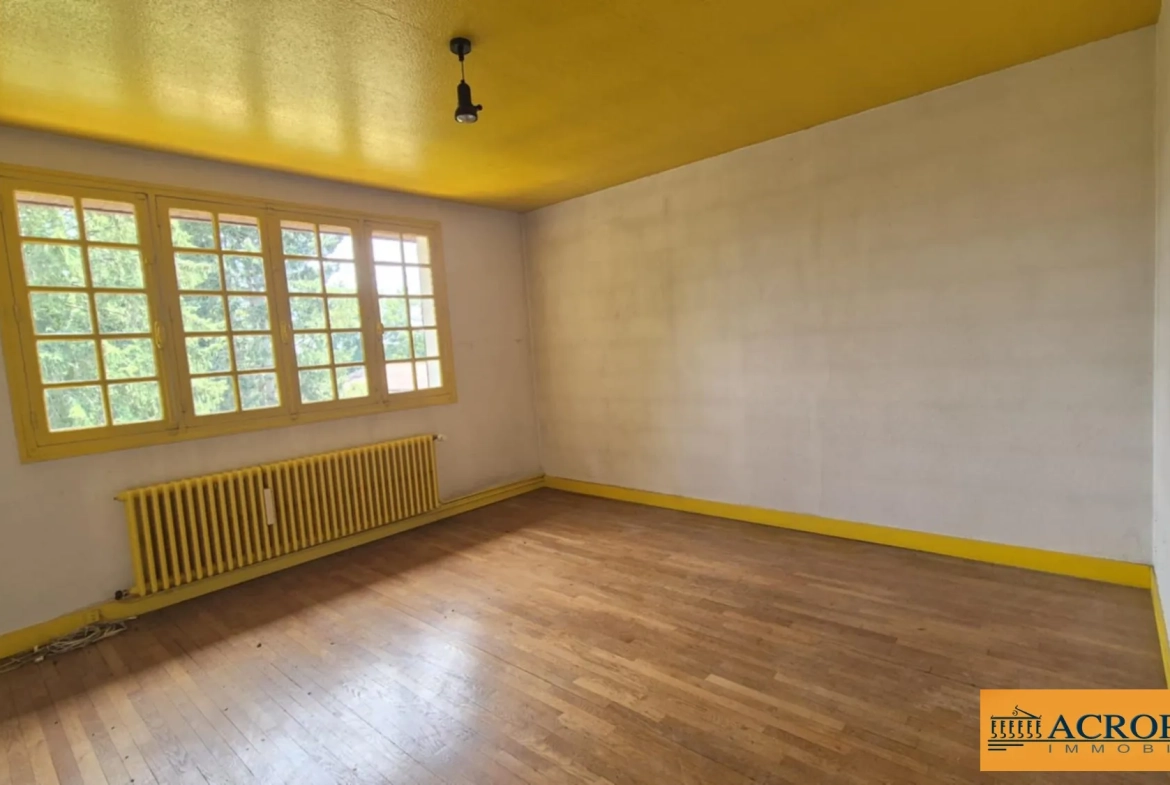 Maison familiale de 184 m² avec vue sur étang à Coullons 
