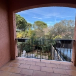 Appartement lumineux de 24,89 m² avec terrasse et parking à Sainte-Maxime