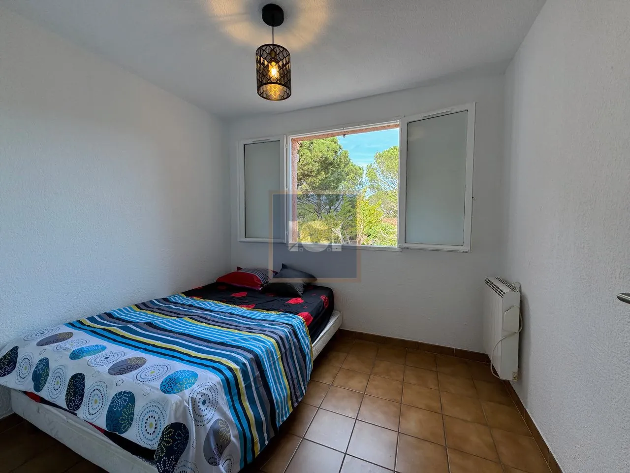 Appartement lumineux de 24,89 m² avec terrasse et parking à Sainte-Maxime 