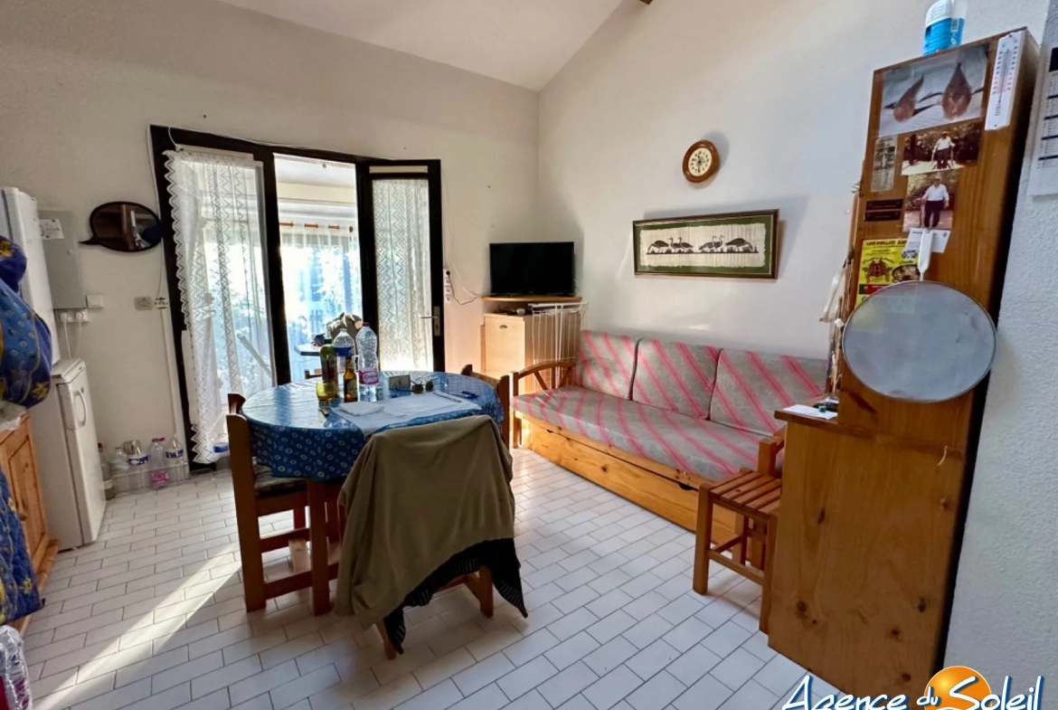 Pavillon T2 avec mezzanine à Capellans Saint-Cyprien - Terrasse et parking privé 