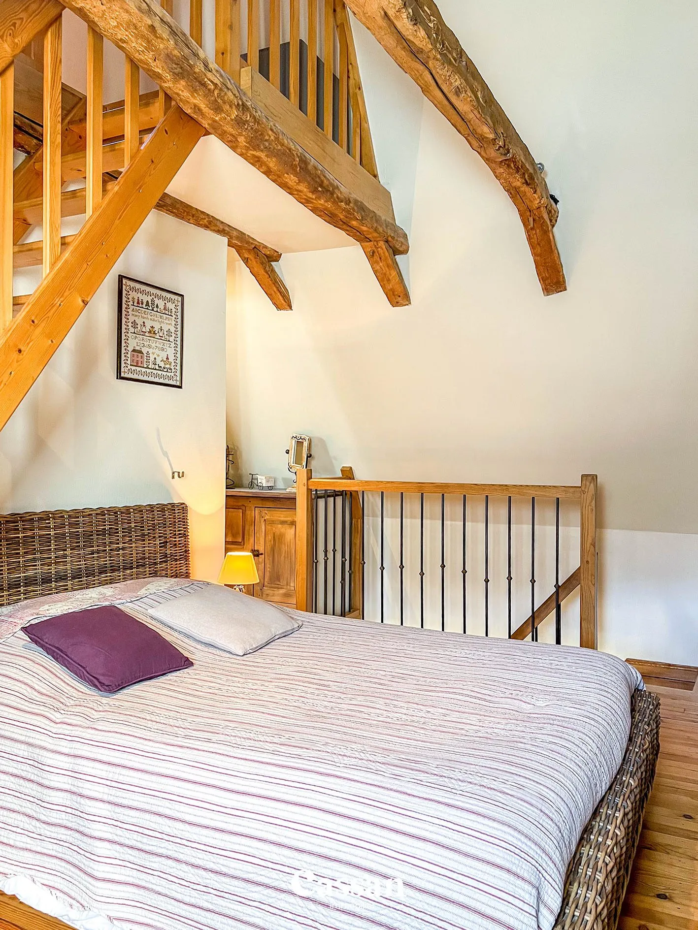 Belle maison de campagne rénovée avec jardin à Thiezac - Charme et authenticité 
