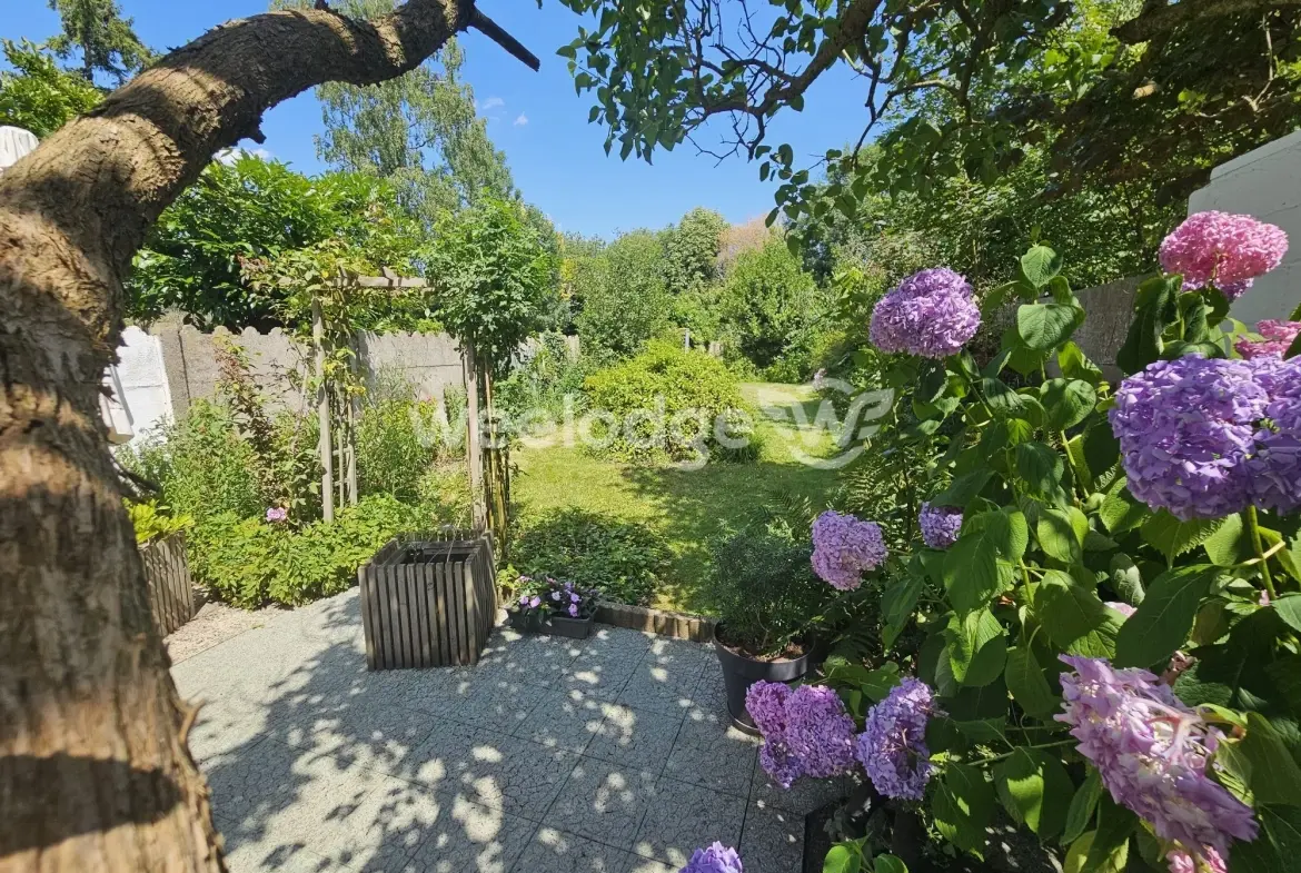 Maison individuelle à Onnaing avec grand potentiel et jardin clos 
