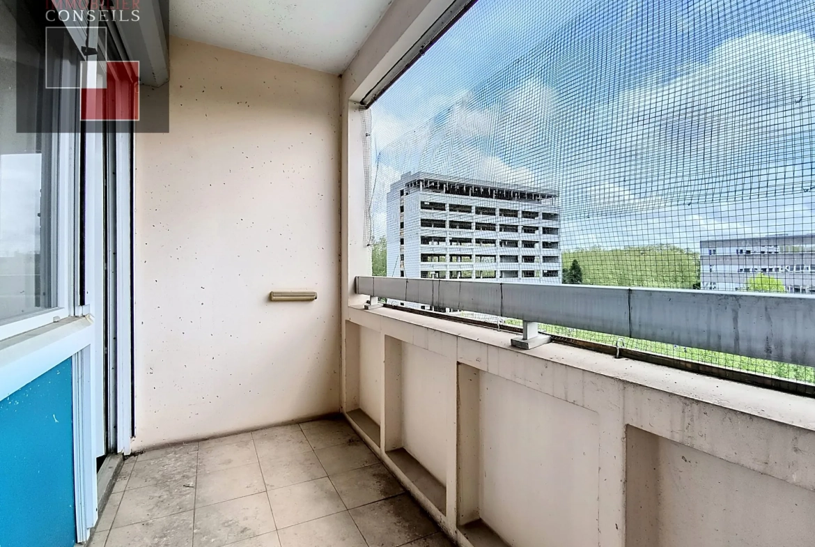 Appartement T4 avec Studio, Garage à Mâcon – Vue sur la Saône 