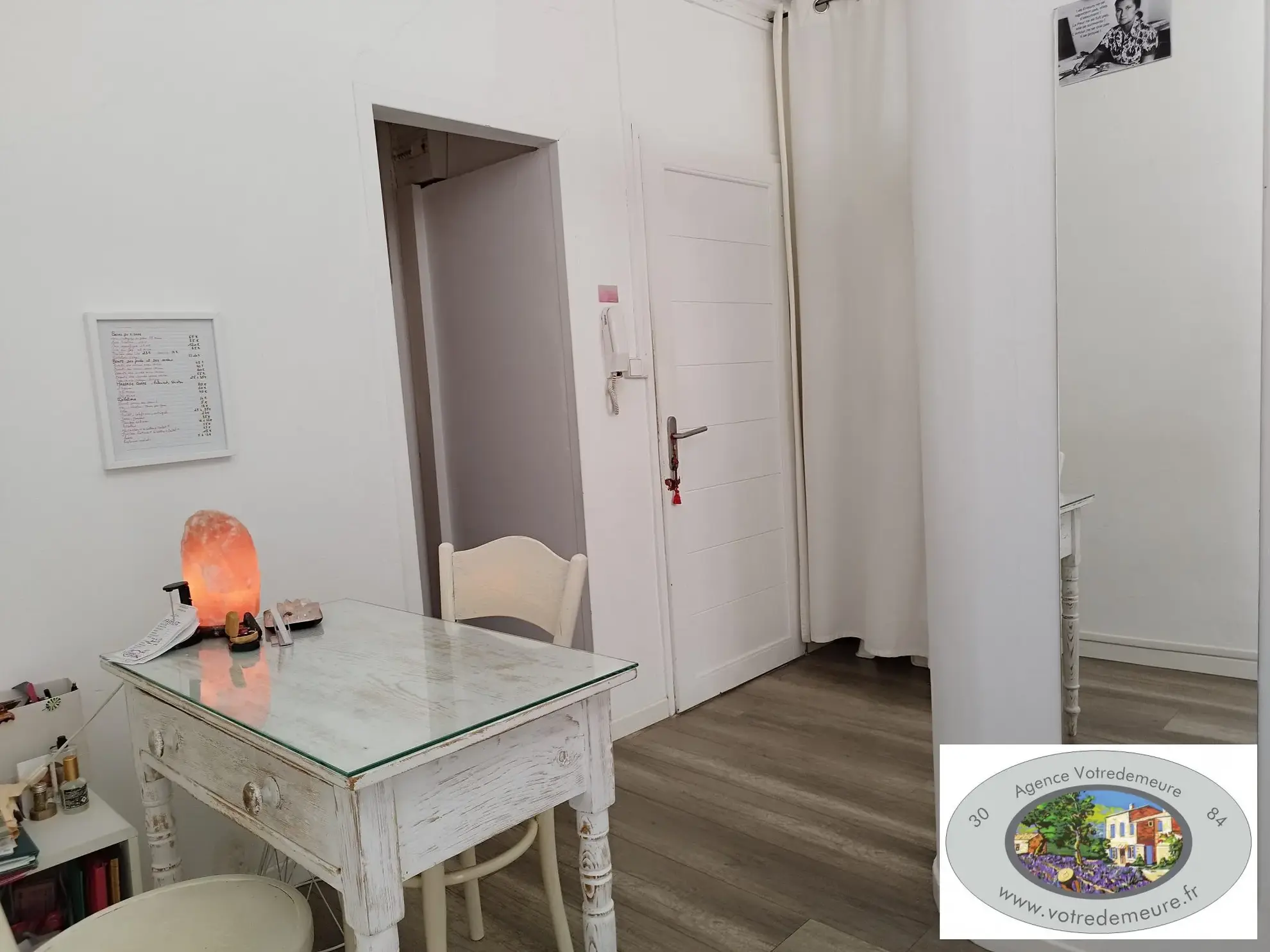 Studio de 28 m² à Avignon proche du centre, habitation ou local professionnel 
