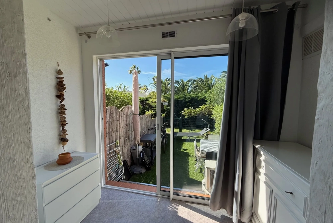 Studio à Argeles-sur-Mer avec terrasse, vue verdure et parking sécurisé 