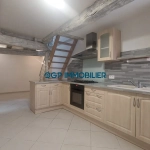 Charmante maison de village T3 de 40 m² à Montpezat-de-Quercy