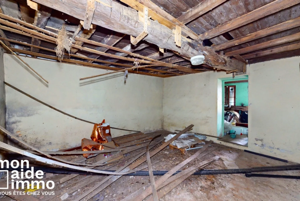 Maison en pierre à rénover à Puisseguin près de Saint-Émilion 