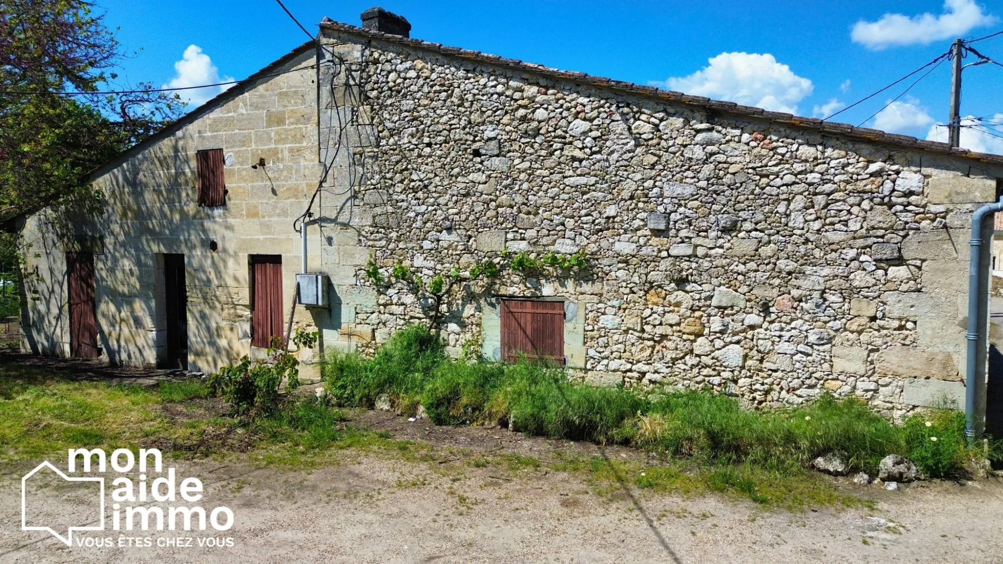 Maison en pierre à rénover à Puisseguin près de Saint-Émilion 