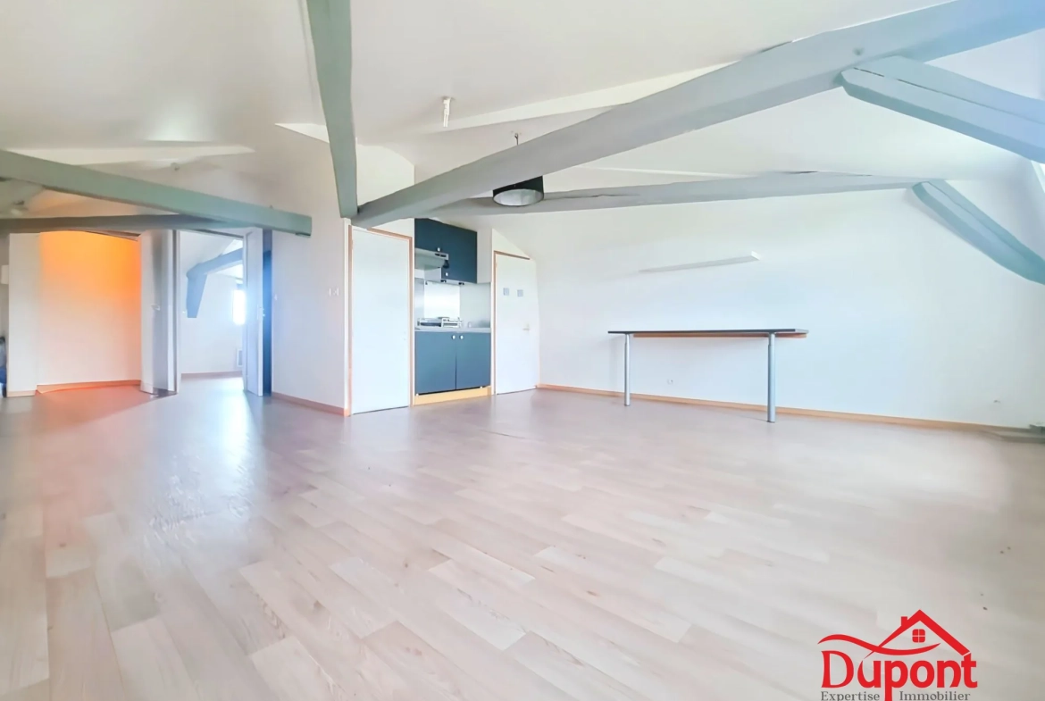 Immeuble de charme à vendre à Beauvois-en-Cambrésis avec 3 logements 