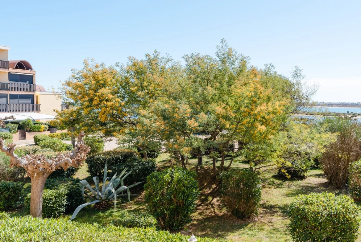 Appartement 2 pièces à Gruissan avec vue sur le Grazel - Idéal saisonnier 