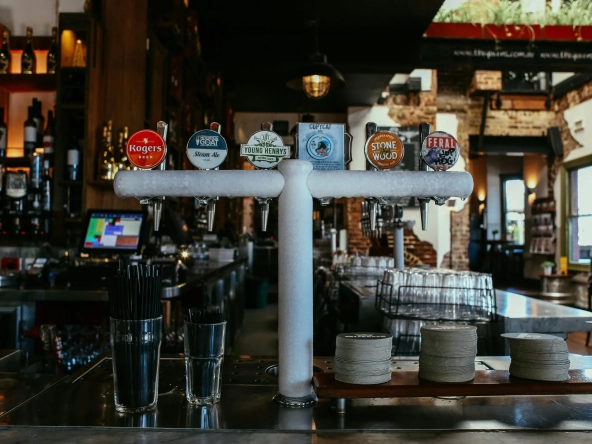 Fonds de commerce bar, brasserie avec Licence IV au cœur de l'Essonne
