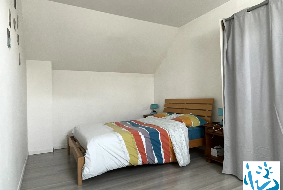 Maison ancienne avec cour à Mortagne-au-Perche - Vendu par les notaires 