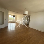 Appartement 4 pièces avec balcon à Sotteville-lès-Rouen – Quartier central et pratique