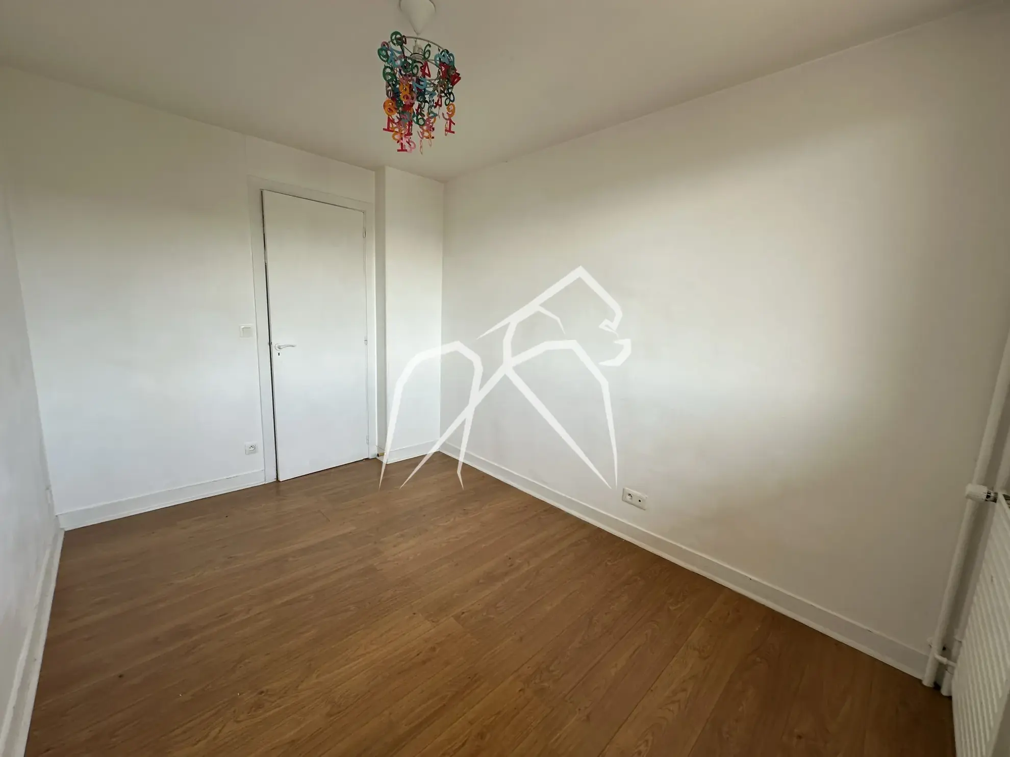 Appartement 4 pièces avec balcon à Sotteville-lès-Rouen – Quartier central et pratique 