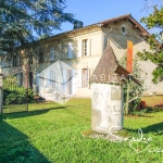 Maison ancienne à rénover de 289 m² à Saint-Magne-de-Castillon avec grand terrain
