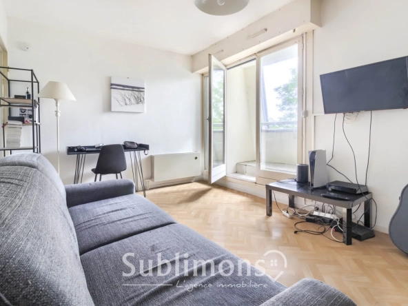 Studio meublé à Vannes dans le quartier du Pargo avec parking