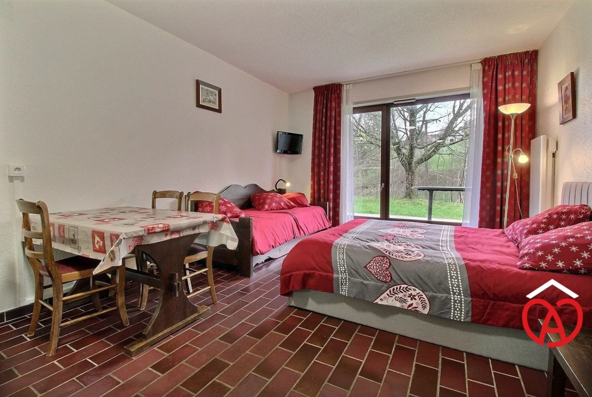 Bel appartement F1 en rez-de-jardin avec terrasse au Hohwald 