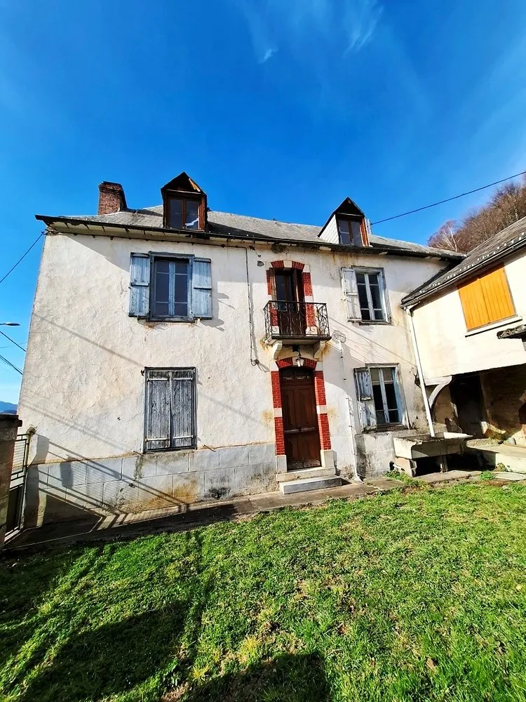 Maison bourgeoise à rénover avec vue montagne à Boutx - Pyrénées 