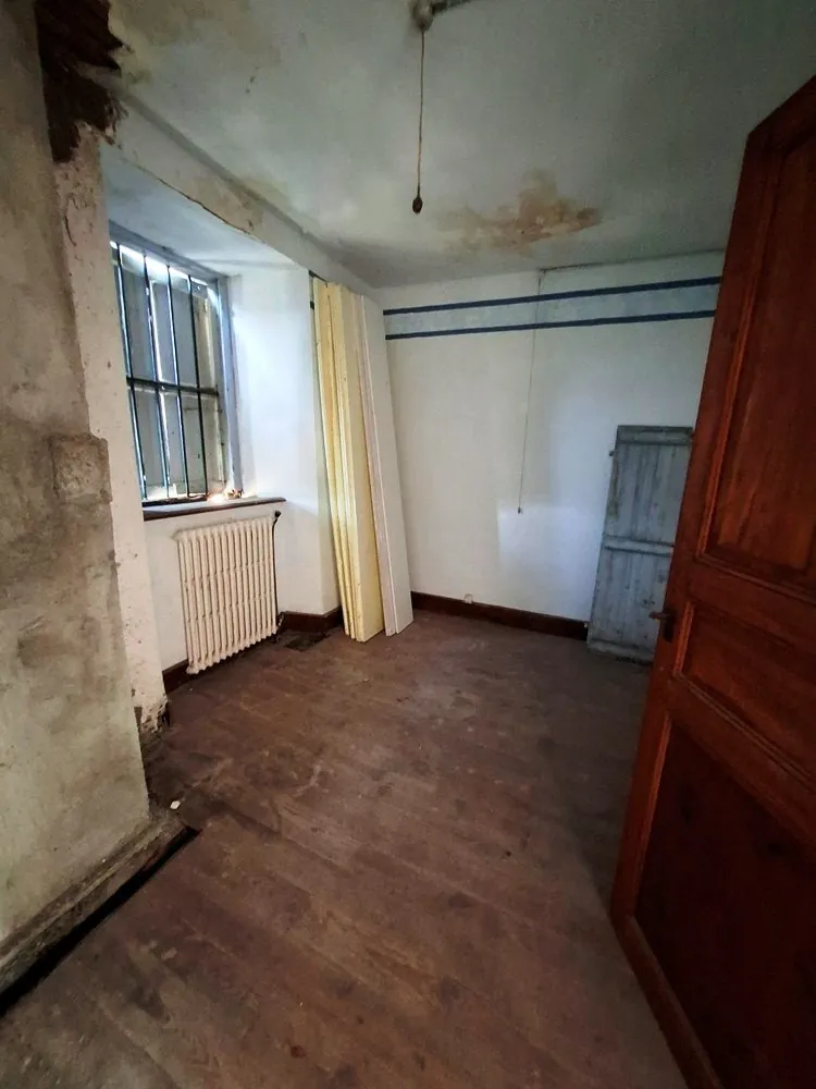 Maison bourgeoise à rénover avec vue montagne à Boutx - Pyrénées 