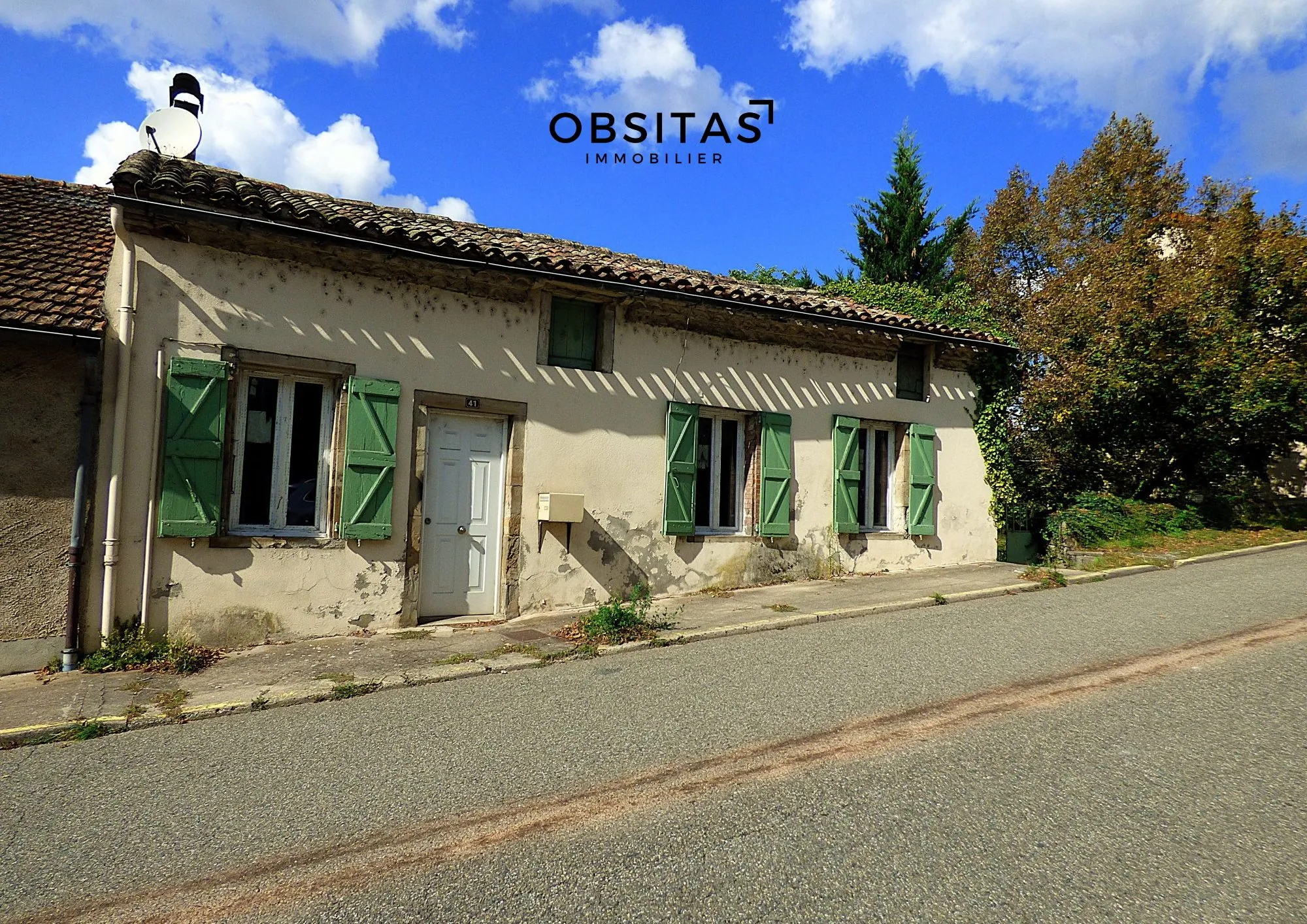 Maison à vendre à Laguépie avec jardin et potentiel de rénovation 
