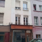 Maison de ville rénovée à Guise (02120) avec 2 chambres et potentiel commercial