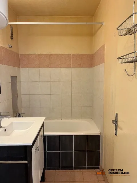 Appartement T2 lumineux de 44 m² avec balcons à Saint-Martin-de-Crau 