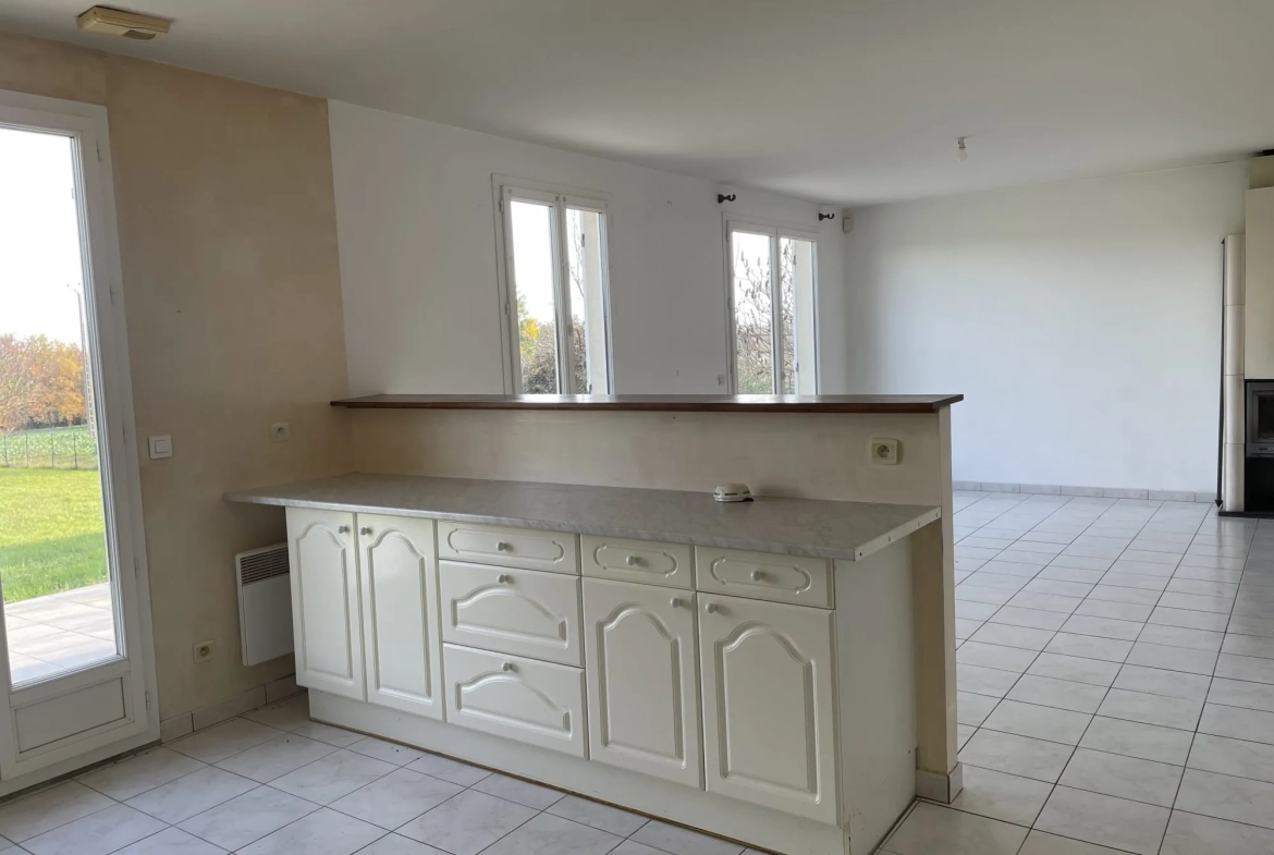 Belle maison familiale avec terrain clos à Douchy-Montcorbon 