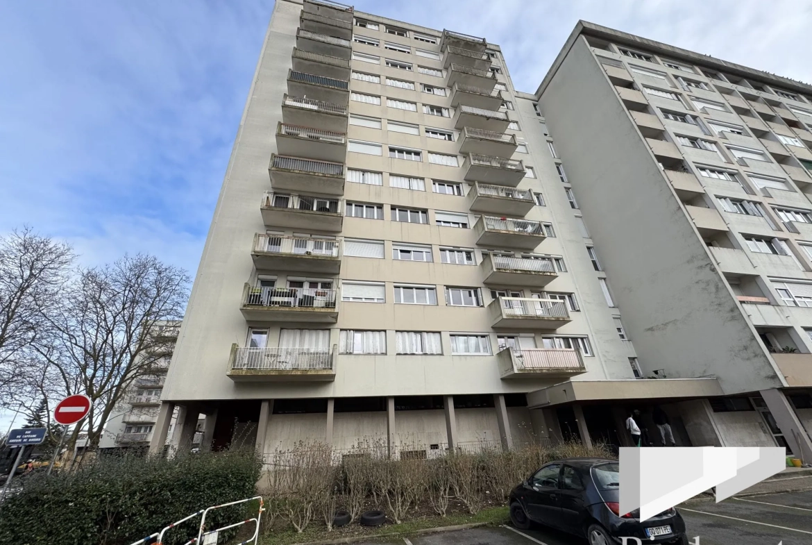 Appartement T4 à vendre à Orléans - Lumineux, moderne, proche commodités 