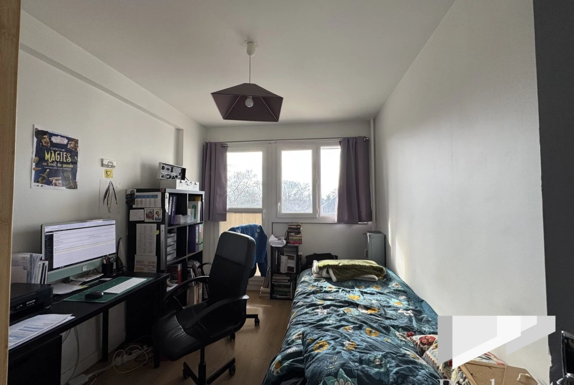 Appartement T4 à vendre à Orléans - Lumineux, moderne, proche commodités 