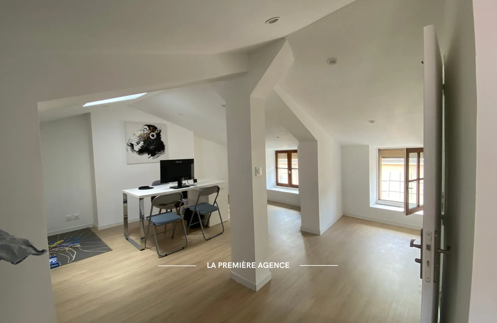 Maison de ville rénovée avec potentiel à Tarare - 3 à 4 chambres 