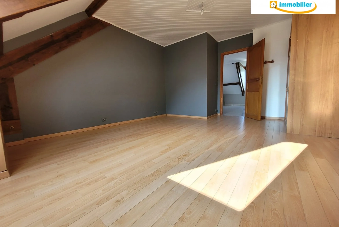 Vente d'un appartement F3 à Sainte-Mesme - 73 m², parking, résidence sécurisée 