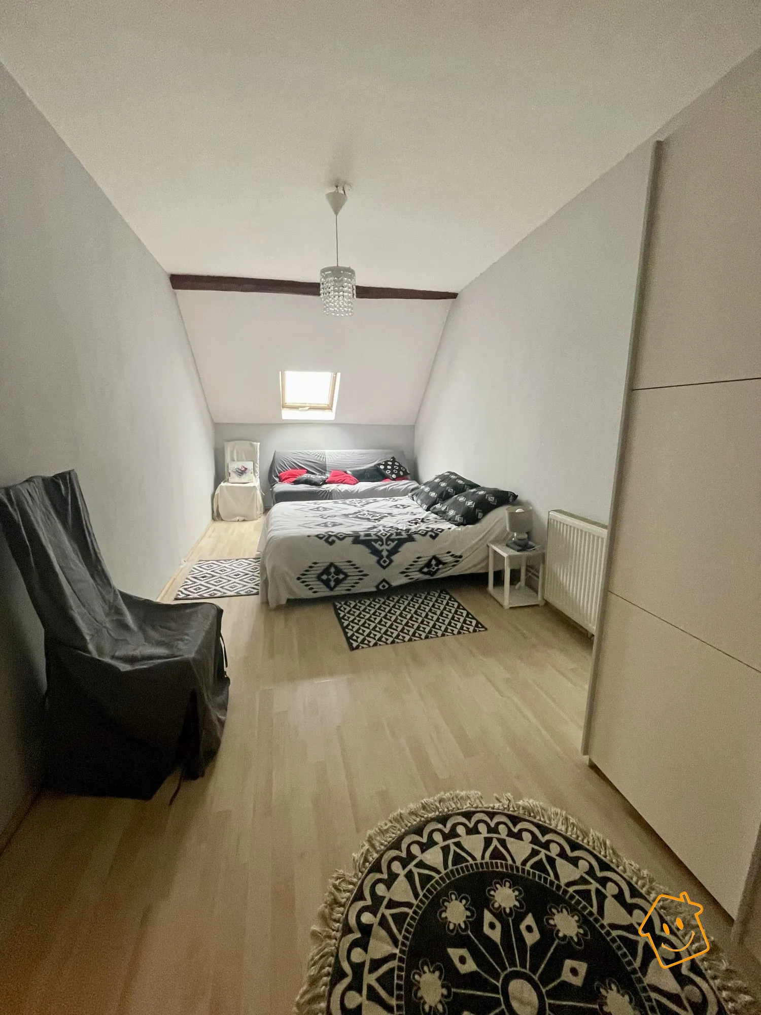 Maison de bourg à Bourges avec 3 chambres, terrasse et garage - Investissez dans une belle propriété 