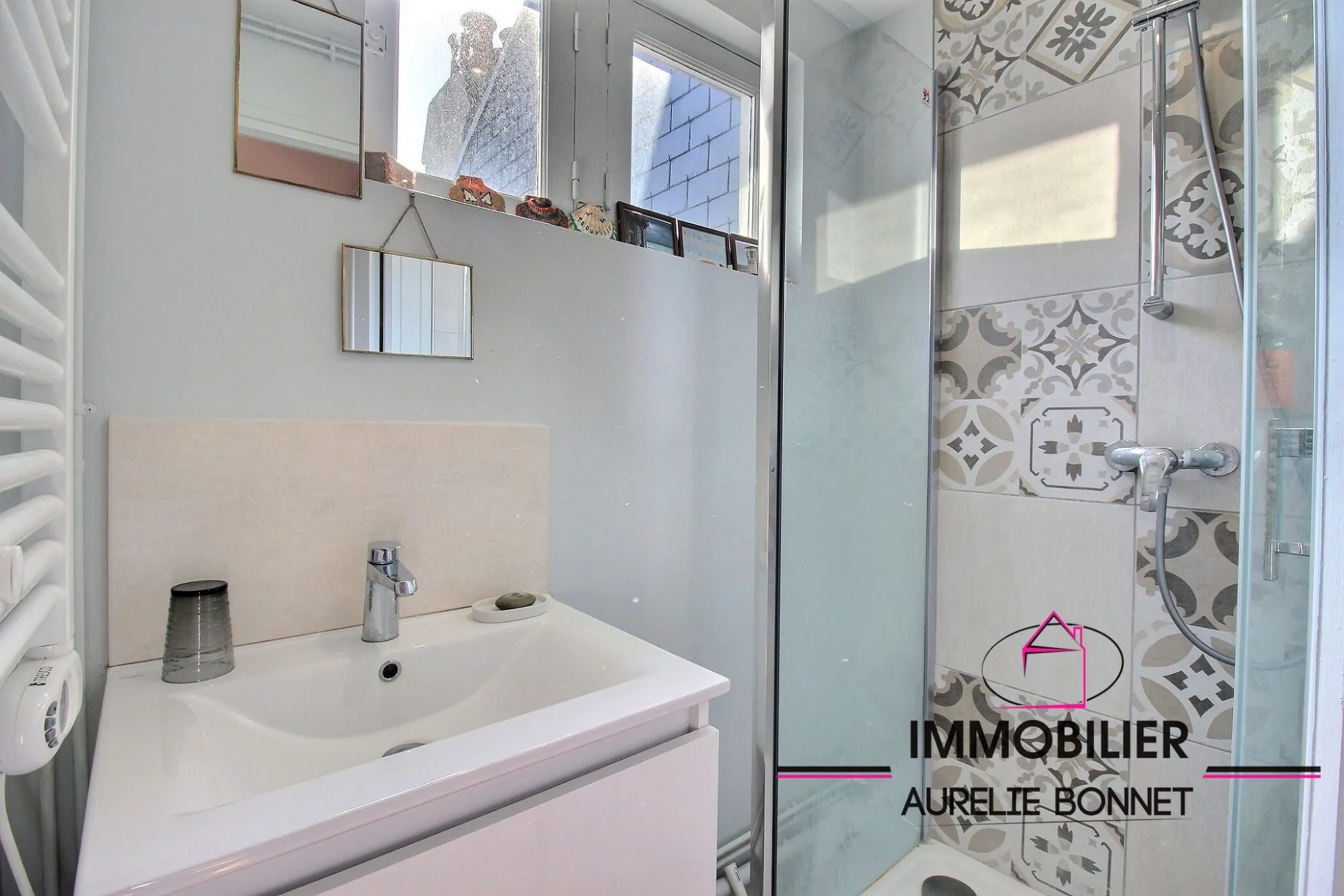 salle d'eau Appartement 2 pièces en plein cœur de Trouville-sur-Mer, secteur Bonsecours 