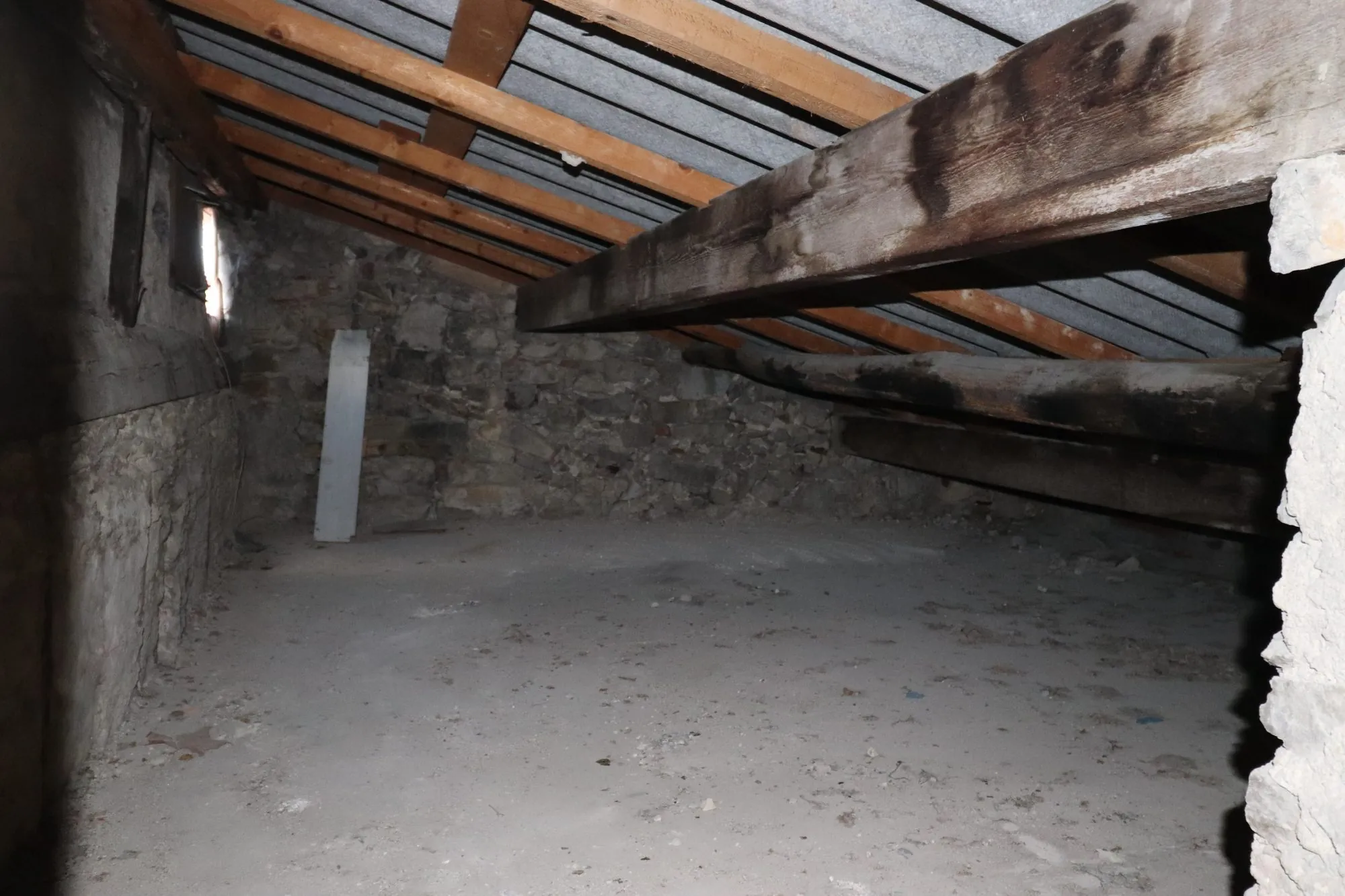 Appartement à rénover de 60 m² à Castellar - Opportunité à saisir 