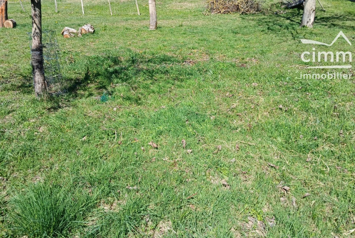 Terrains à bâtir à vendre à Morette - Opportunité rare en Isère 