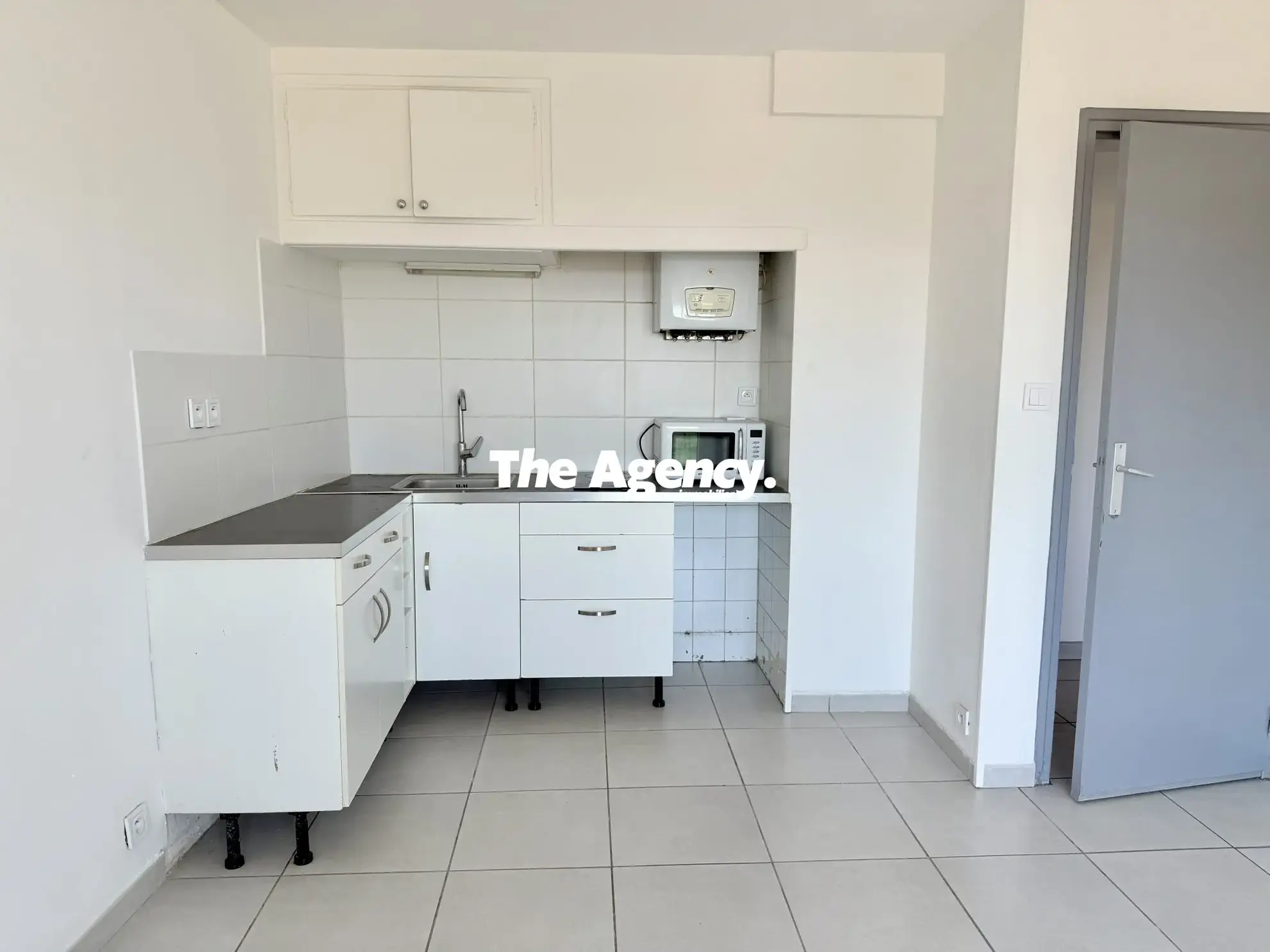 Appartement 2 pièces à Marseille Menpenti avec balcon et cave, dernière étage 