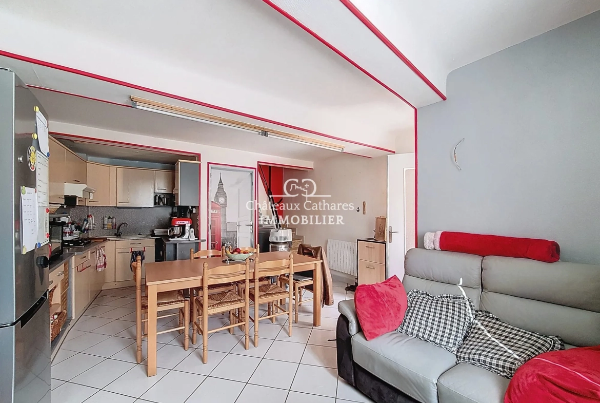 Maison de village ancienne avec remise à Lesquerde - 80 m² 