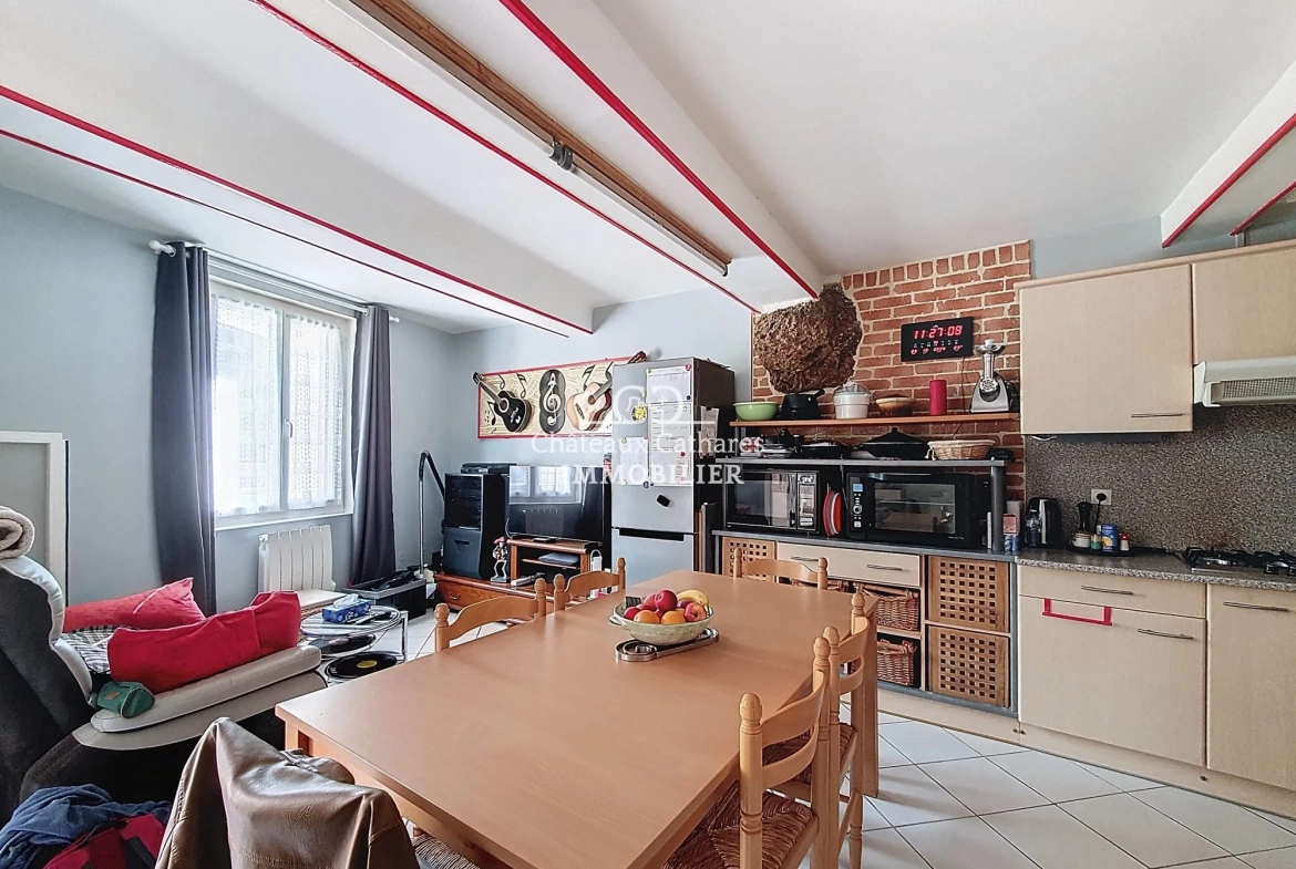 Maison de village ancienne avec remise à Lesquerde - 80 m² 