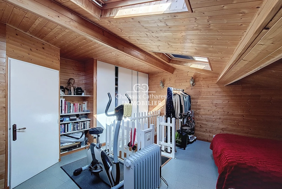Maison de village ancienne avec remise à Lesquerde - 80 m² 