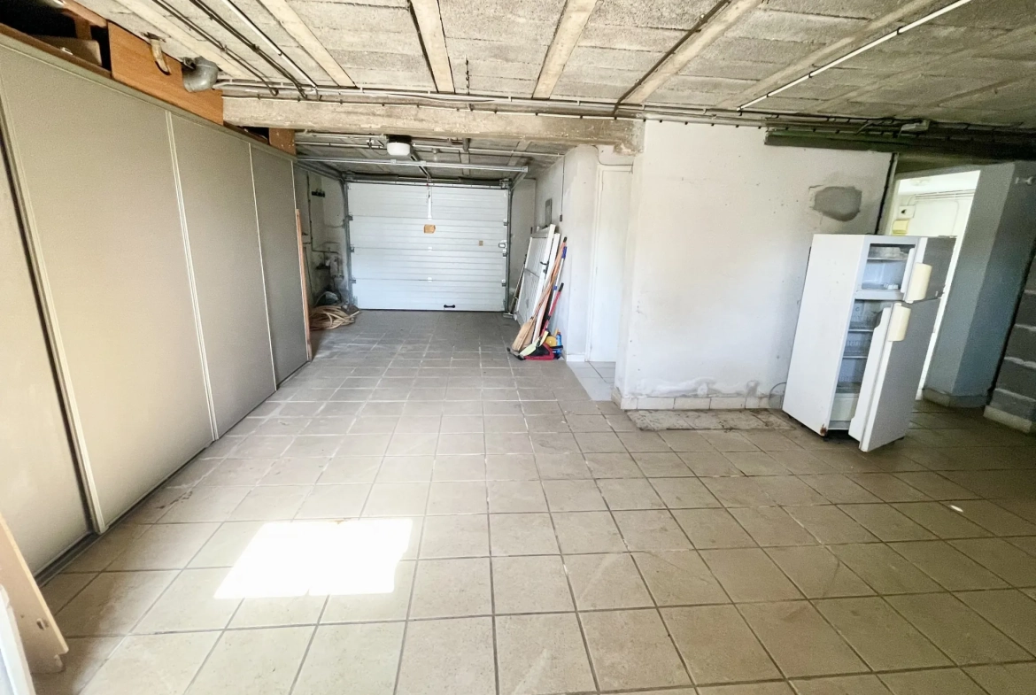 Maison de 110 m² avec véranda, garage et terrain à Malemort 