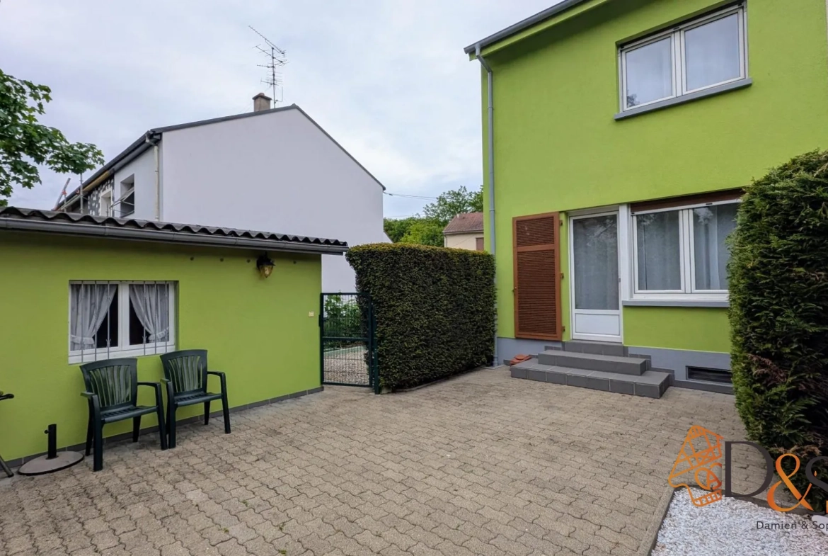 Maison mitoyenne 2 chambres à Mulhouse dans le quartier 'Barbanègre' 