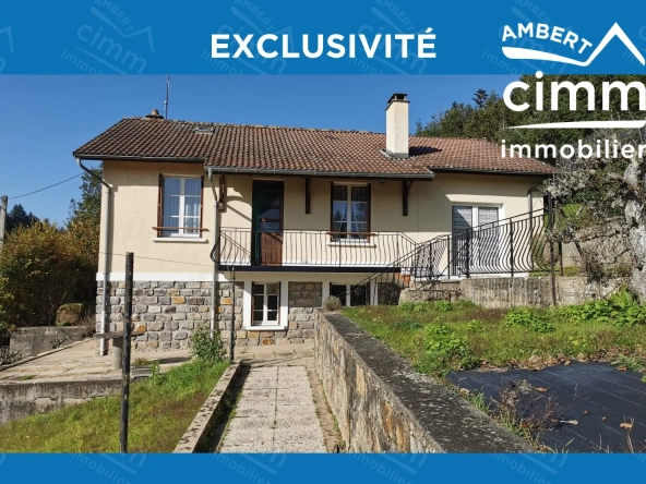 Maison à vendre à Ambert avec jardin, 4 chambres et vue dégagée