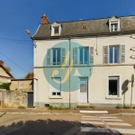 Maison de caractère avec 5 chambres et studio indépendant à Clamecy