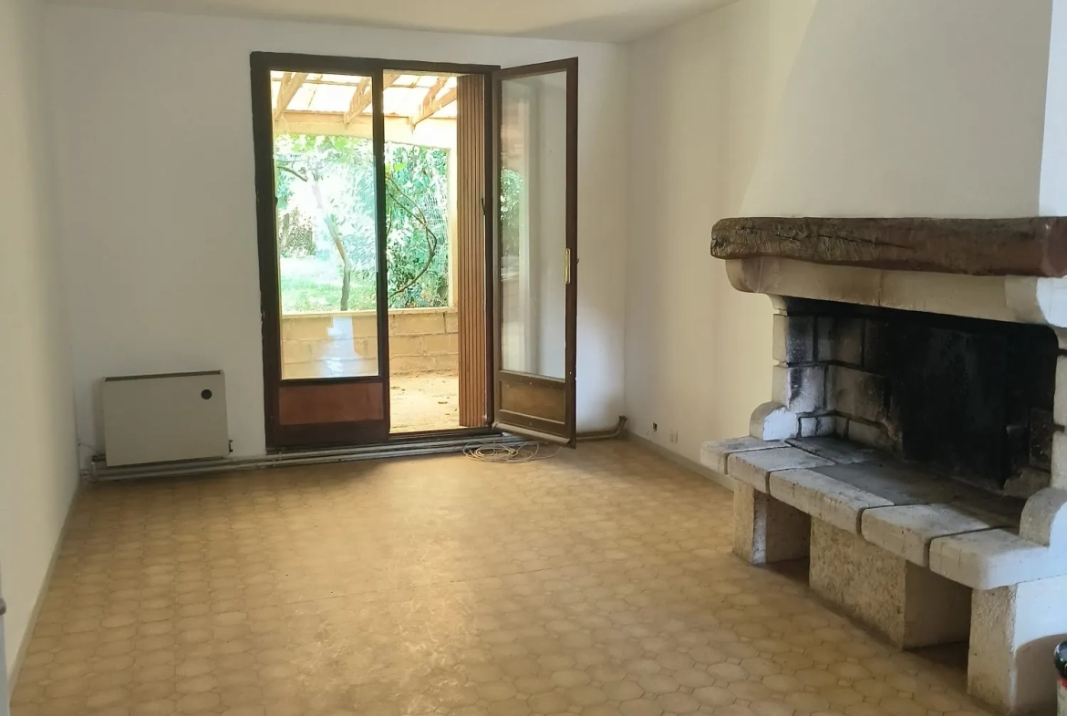 Maison à vendre à Lameilhé, 4 chambres, jardin et terrasse, potentiel de rénovation 